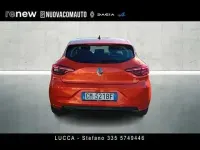 Usata Renault Clio V Equilibre 100 CV (73 kW) 2023 Arancione Utilitaria