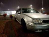 Usata VW Golf IV Highline 116 CV (85 kW) 2001 Grigio Berlina