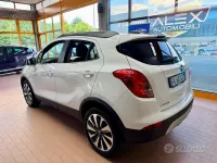 Usata Opel Mokka X 136 CV (100 kW) 2017 Bianco SUV