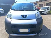 Usata Peugeot Bipper Outdoor 68 CV (50 kW) 2009 Grigio Monovolume