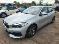 Usado BMW 116 Sport Line 116 CV (85 kW) 2021 Plateado Utilitario