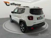 Usata Jeep Renegade Trailhawk 170 CV (125 kW) 2020 Bianco SUV