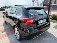 Usata Mercedes A200 136 CV (100 kW) 2018 Nero Berlina