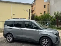 Usata Ford Tourneo Courier 125 CV (91 kW) 2024 Grigio Monovolume
