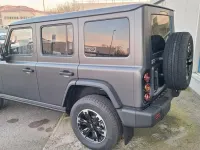 Nuova EMC 212 217 CV (159 kW) 2026 Grigio SUV