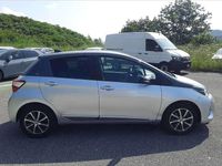 Usata Toyota Yaris Lounge 72 CV (52 kW) 2020 Grigio Utilitaria