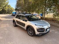 Käytetty Citroën C4 Shine 99 HP (72 kW) 2016 Harmaa Sedan