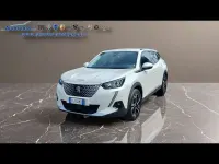 Begagnad Peugeot e-2008 Allure 56 kW (77 HK) 2021 Vit SUV