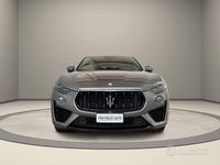 Usata Maserati Levante GT 330 CV (242 kW) 2022 Grigio / metallizzato SUV