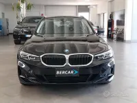Usata BMW 318 Shadowline 150 CV (110 kW) 2023 Nero Station wagon