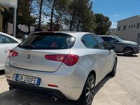 Usata Alfa Romeo Giulietta Exclusive 82 CV (60 kW) 2016 Grigio Berlina