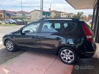 Usata Hyundai i30 Active 115 CV (84 kW) 2009 Nero Station wagon