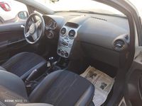 Usata Opel Corsa 74 CV (54 kW) 2013 Bianco Utilitaria