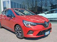 Usata Renault Clio V Intens 101 CV (74 kW) 2023 Orange valencia Berlina