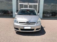 Usata Toyota Corolla Verso Sol 136 CV (100 kW) 2006 Grigio Monovolume