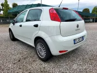 Usata Fiat Punto Street 69 CV (50 kW) 2018 Bianco Utilitaria