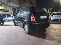 Usata Lancia Musa 2011 Blu Monovolume