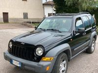 Usata Jeep Cherokee 163 CV (119 kW) 2006 Nero SUV