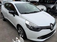 Usata Renault Clio IV 75 CV (55 kW) 2015 Bianco Berlina