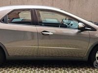 Usata Honda Civic EX-L 140 CV (102 kW) 2009 Beige Berlina