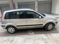 Usata Ford Fusion 68 CV (50 kW) 2009 Utilitaria