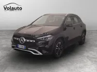 Käytetty Mercedes GLA180 Advanced 116 HP (85 kW) 2025 Musta Katumaasturi