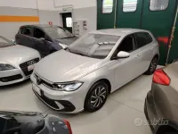 Usata VW Polo Style 95 CV (69 kW) 2022 Argento metallizzato Utilitaria