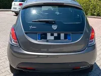 Usata Lancia Ypsilon Gold 69 CV (50 kW) 2012 Grigio Utilitaria