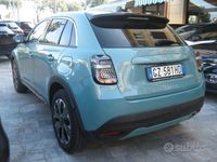 Usata Fiat 600 La Prima 110 CV (80 kW) 2025 Verde SUV