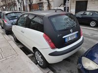 usata Lancia Ypsilon 1.3 Multijet 16V Momo Design