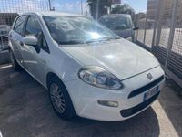 Usata Fiat Grande Punto 75 CV (55 kW) 2012 Bianco Utilitaria