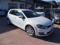 Usata VW Golf VII Highline 110 CV (80 kW) 2016 Pure white Berlina