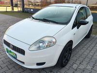 Usata Fiat Punto 78 CV (57 kW) 2009 Bianco Utilitaria