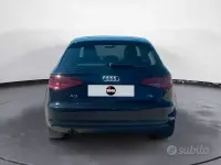 Usata Audi A3 Attraction 105 CV (77 kW) 2013 Nero Berlina