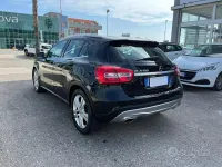 Usata Mercedes GLA180 109 CV (80 kW) 2015 Nero SUV
