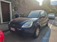 Usata Ford Fiesta 75 CV (55 kW) 2007 Blu Utilitaria