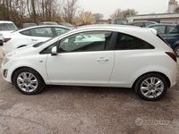 Usata Opel Corsa 95 CV (69 kW) 2012 Bianco Utilitaria