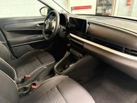 Usata Fiat 600 100 CV (73 kW) 2024 Bianco SUV
