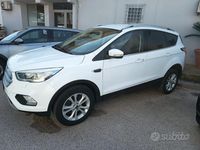 Usata Ford Kuga Titanium 120 CV (88 kW) 2018 Bianco SUV