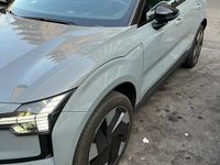 Usata Volvo EX30 200 kW (272 CV) 2024 Grigio SUV