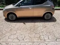 Usata Lancia Ypsilon Gold 69 CV (50 kW) 2021 Giallo Utilitaria