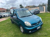 usata Renault Kangoo 5 posti 1.5 dci 65 cv