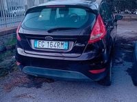Usata Ford Fiesta 96 CV (70 kW) 2011 Berlina