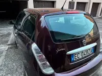 Usata Lancia Ypsilon 60 CV (44 kW) 2010 Viola Utilitaria