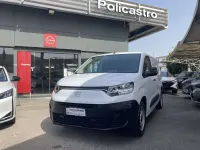 Usata Fiat Doblò 101 CV (74 kW) 2023 Bianco Monovolume