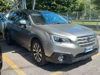 Usata Subaru Outback 150 CV (110 kW) 2017 Grigio Station wagon
