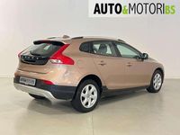 Usata Volvo V40 CC Business Edition 120 CV (88 kW) 2016 Bronzo Station wagon