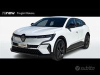 Nuova Renault Megane E-Tech Evolution 2025 Bianco Berlina