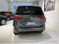 Usata VW Touran Comfortline 150 CV (110 kW) 2016 Grigio Monovolume