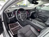 Usata Volvo V60 197 CV (144 kW) 2022 Grigio Station wagon